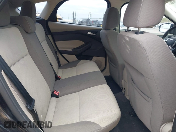 2013 Ford Focus SE with VIN 1FADP3K2XDL247582, listed as a IAAI auction lot 42083081 with 195,688 mi miles. Bid and sale history available at carsss.com. Image 8.