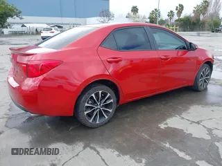 2017 Toyota Corolla L z VIN 5YFBURHE3HP715325, wystawiony jako IAAI lot #41804657 z przebiegiem 74 648 mil mil oraz . Historia ofert i sprzedaży dostępna na DreamBid. Obrazek 4.