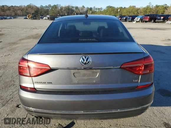2016 Volkswagen Passat SEL z VIN 1VWCT7A39GC063254, wystawiony jako Copart lot #85563414 z przebiegiem 244 086 mil mil oraz Szkoda całkowita • Salvage title. Historia ofert i sprzedaży dostępna na DreamBid. Obrazek 6.