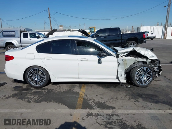 2019 BMW 5 Series 530i с VIN WBAJA5C52KWA57922, выставлен на аукционе IAAI как лот 40896802 с пробегом 60 562 миль миль и . История ставок и продаж доступна на DreamBid. Изображение 14.