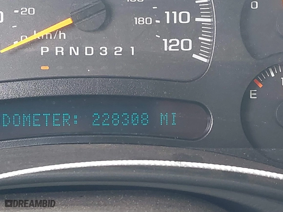 2006 Chevrolet Silverado 1500 LT1 with VIN 1GCEC19Z66E179161, listed as a IAAI auction lot 41886283 with 228,308 mi miles. Bid and sale history available at carsss.com. Image 15.