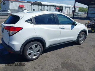 2019 Honda HR-V EX with VIN 3CZRU5H50KM726265, listed as a IAAI auction lot 41880311 with 70,584 mi miles. Bid and sale history available at carsss.com. Image 4.