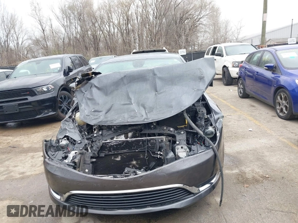 2016 Chrysler 200 Limited with VIN 1C3CCCAB2GN166303, listed as a IAAI auction lot 41829005 with 102,427 mi miles. Bid and sale history available at carsss.com. Image 12.