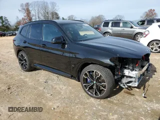 2024 BMW X3 M with VIN 5YM13EC07R9X46224, listed as a Copart auction lot 84289464 with 1,271 mi miles and Salvage Title. Bid and sale history available at carsss.com. Image 4.