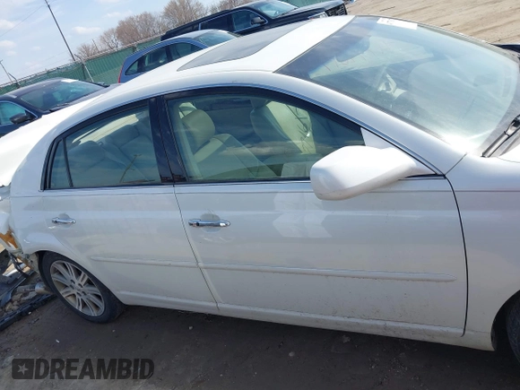 2008 Toyota Avalon XL with VIN 4T1BK36B38U302069, listed as a IAAI auction lot 41771617 with 252,898 mi miles and . Bid and sale history available at DreamBid. Image 14.