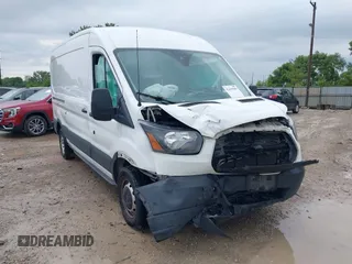 2019 Ford Transit z VIN 1FTYR2CM1KKA28111, wystawiony jako IAAI lot #42439960 z przebiegiem 116 173 mil mil oraz . Historia ofert i sprzedaży dostępna na DreamBid. Obrazek 6.