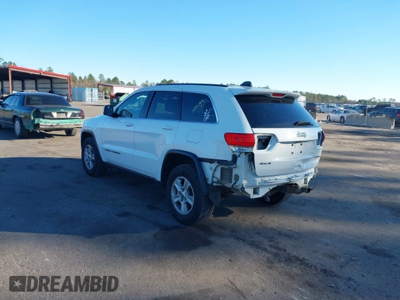 2017 Jeep Grand Cherokee Laredo with VIN 1C4RJFAG7HC688625, listed as a IAAI auction lot 41295860 with 115,714 mi miles. Bid and sale history available at carsss.com. Image 3.