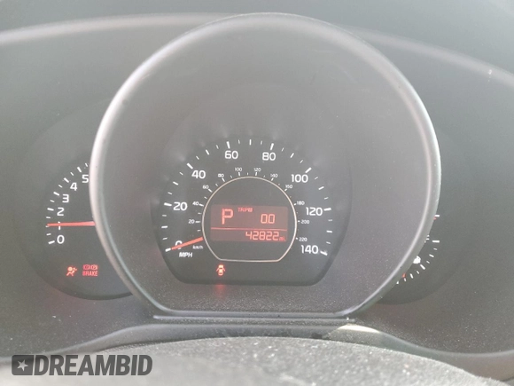 2019 Kia Soul z VIN KNDJN2A2XK7022907, wystawiony jako Copart lot #56660305 z przebiegiem 42 822 mil mil oraz Szkoda całkowita • Salvage title. Historia ofert i sprzedaży dostępna na DreamBid. Obrazek 9.