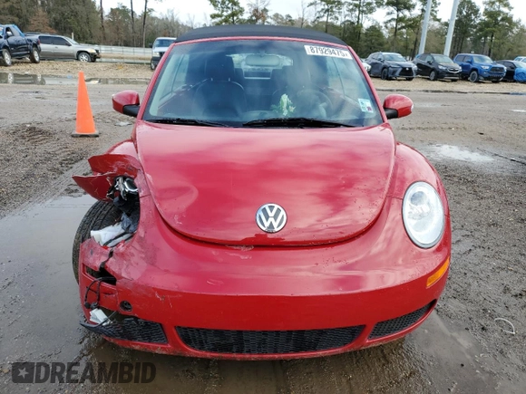 2007 Volkswagen Beetle with VIN 3VWRF31Y17M409883, listed as a Copart auction lot 87929475 with 55,436 mi miles and Salvage Title. Bid and sale history available at DreamBid. Image 5.