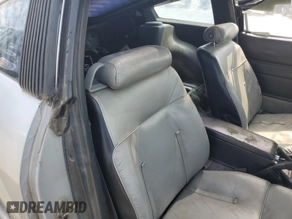 1982 Datsun 280ZX z VIN JN1HZ04SXCX448748, wystawiony jako Copart lot #87670125 z przebiegiem 136 264 mil mil oraz Szkody całkowita. Historia ofert i sprzedaży dostępna na DreamBid. Obrazek 10.