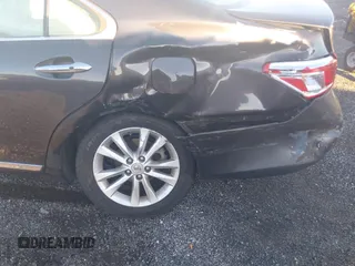 2011 Lexus ES with VIN JTHBK1EG2B2472155, listed as a IAAI auction lot 40962743 with 134,227 mi miles. Bid and sale history available at carsss.com. Image 6.