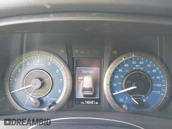 2016 Toyota Sienna XLE with VIN 5TDYK3DC4GS708455, listed as a IAAI auction lot 41914114 with 140,451 mi miles. Bid and sale history available at carsss.com. Image 7.