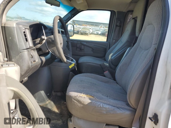 2004 Chevrolet Express Cargo Van with VIN 1GCFG15X841140041, listed as a Copart auction lot 41651635 with 171,503 mi miles and Salvage Title. Bid and sale history available at carsss.com. Image 7.