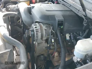 2007 Chevrolet Tahoe LS with VIN 1GNFK13007J342209, listed as a IAAI auction lot 42183885 with 234,359 mi miles and . Bid and sale history available at DreamBid. Image 13.