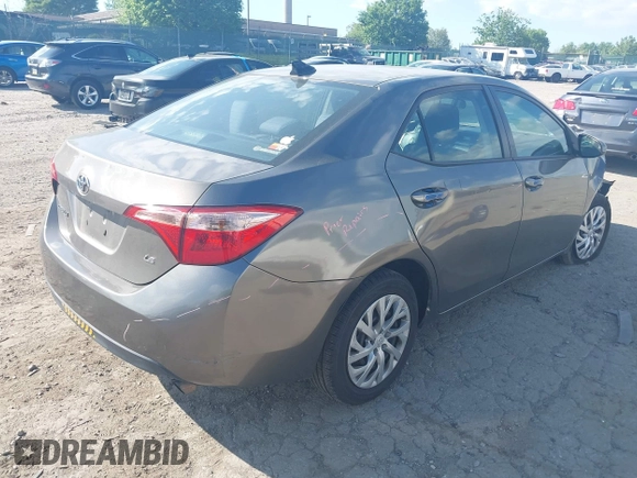 2018 Toyota Corolla L z VIN 2T1BURHE9JC971913, wystawiony jako IAAI lot #42220378 z przebiegiem 113 437 mil mil oraz . Historia ofert i sprzedaży dostępna na DreamBid. Obrazek 4.
