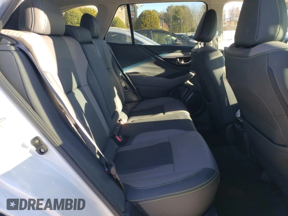 2022 Subaru Outback Onyx XT with VIN 4S4BTGLD3N3199084, listed as a Copart auction lot 84902734 with 40,115 mi miles and Salvage title. Bid and sale history available at DreamBid. Image 10.