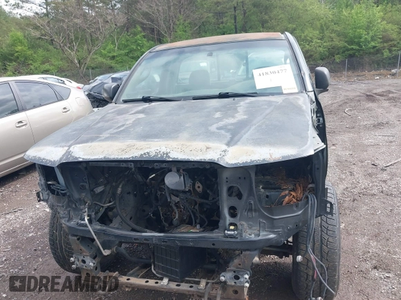 2009 Toyota Tacoma with VIN 5TENX22NX9Z593210, listed as a IAAI auction lot 41830477 with 314,010 mi miles. Bid and sale history available at carsss.com. Image 12.
