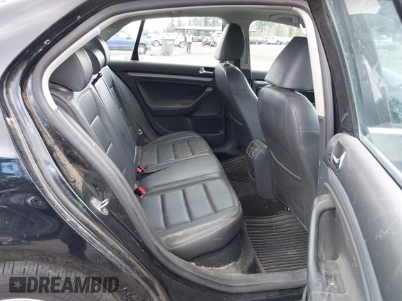 2009 Volkswagen Jetta SE с VIN 3VWRZ71KX9M128808, выставлен на аукционе IAAI как лот 42378792 с пробегом 215 537 миль миль и . История ставок и продаж доступна на DreamBid. Изображение 8.