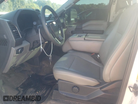 2022 Ford F-250 XL with VIN 1FTBF2B69NED42822, listed as a Copart auction lot 69758254 with 60,984 mi miles and Salvage title. Bid and sale history available at DreamBid. Image 7.