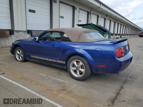 2005 Ford Mustang Deluxe z VIN 1ZVFT84N655223849, wystawiony jako Copart lot #57461835 z przebiegiem Nie podano mil oraz Szkoda całkowita • Salvage title. Historia ofert i sprzedaży dostępna na DreamBid. Obrazek 2.