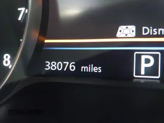 2021 Nissan Sentra SR z VIN 3N1AB8DV9MY210842, wystawiony jako IAAI lot #42044940 z przebiegiem 38 076 mil mil oraz . Historia ofert i sprzedaży dostępna na DreamBid. Obrazek 15.
