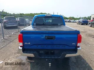 2017 Toyota Tacoma SR5 с VIN 3TMCZ5AN5HM104552, выставлен на аукционе IAAI как лот 42376668 с пробегом 104 569 миль миль и . История ставок и продаж доступна на DreamBid. Изображение 16.