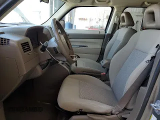 2007 Jeep Patriot Sport with VIN 1J8FF28W87D342157, listed as a Copart auction lot 51959185 with 87,008 mi miles and Clean Title. Bid and sale history available at DreamBid. Image 7.