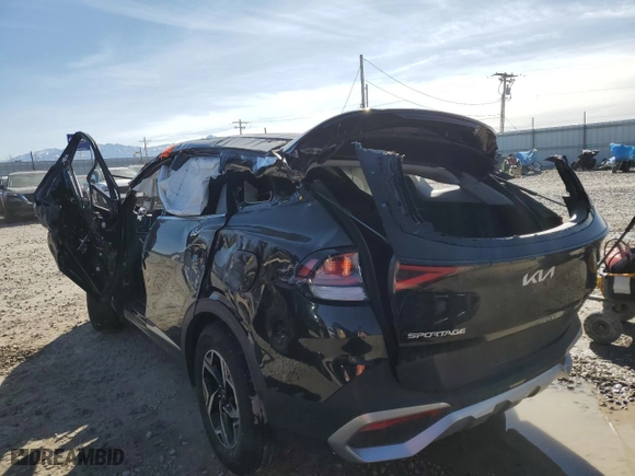 2024 Kia Sportage LX with VIN KNDPU3DF7R7254408, listed as a Copart auction lot 48472225 with 0 mi miles and Salvage Title. Bid and sale history available at carsss.com. Image 2.