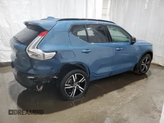 2024 Volvo XC40 Core Bright Theme с VIN YV4L12UK7R2331125, выставлен на аукционе Copart как лот 57160855 с пробегом Не указан миль и Списание • Salvage title. История ставок и продаж доступна на DreamBid. Изображение 3.