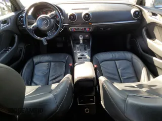 2015 Audi A3 z VIN WAUHJGFF2F1080809, wystawiony jako Copart lot #70770833 z przebiegiem 129 505 mil mil oraz . Historia ofert i sprzedaży dostępna na DreamBid. Obrazek 8.