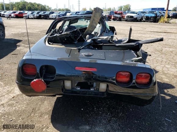1994 Chevrolet Corvette with VIN 1G1YY22P8R5121241, listed as a Copart auction lot 70832883 with 43,151 mi miles and Clean Title. Bid and sale history available at carsss.com. Image 6.