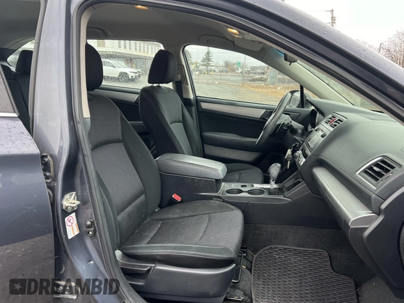 2015 Subaru Outback 2.5i z VIN 4S4BSAAC3F3233343, wystawiony jako IAAI lot #42093751 z przebiegiem 213 995 mil mil oraz . Historia ofert i sprzedaży dostępna na DreamBid. Obrazek 5.