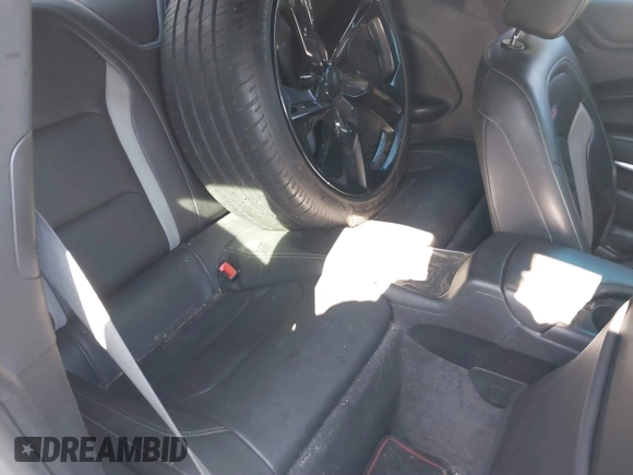2018 Chevrolet Camaro 2SS z VIN 1G1FG1R77J0170121, wystawiony jako IAAI lot #41757301 z przebiegiem 39 795 mil mil oraz . Historia ofert i sprzedaży dostępna na DreamBid. Obrazek 8.