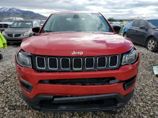 2020 Jeep Compass Sport с VIN 3C4NJDAB9LT137584, выставлен на аукционе Copart как лот 56947965 с пробегом 44 984 миль миль и Списание • Salvage title. История ставок и продаж доступна на DreamBid. Изображение 5.