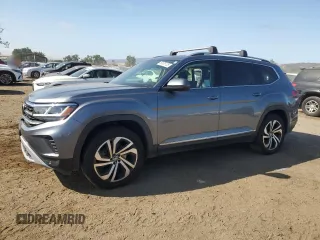 2021 Volkswagen Atlas SEL Premium z VIN 1V2TR2CA6MC553368, wystawiony jako Copart lot #59508125 z przebiegiem 44 020 mil mil oraz Szkoda całkowita • Salvage title. Historia ofert i sprzedaży dostępna na DreamBid. Obrazek 1.