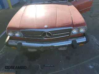 1986 Mercedes-Benz 560 Series 560SL with VIN WDBBA48D1GA041535, listed as a Copart auction lot 89405565 with 152,298 mi miles and Clean Title. Bid and sale history available at carsss.com. Image 11.