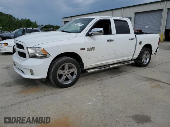 2015 Ram 1500 Express z VIN 1C6RR6KT1FS554062, wystawiony jako Copart lot #51677535 z przebiegiem 183 102 mil mil oraz Szkoda całkowita • Salvage title. Historia ofert i sprzedaży dostępna na DreamBid. Obrazek 1.