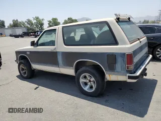 1985 Chevrolet Blazer с VIN 1G8CT18B5F8156619, выставлен на аукционе Copart как лот 61977745 с пробегом 22 993 миль миль и Чистый • Clean title. История ставок и продаж доступна на DreamBid. Изображение 2.