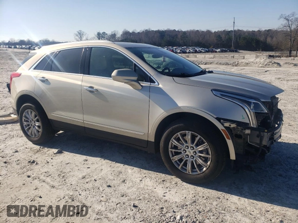 2017 Cadillac XT5 FWD with VIN 1GYKNARS0HZ124016, listed as a Copart auction lot 43510905 with 10,552 mi miles and Salvage Title. Bid and sale history available at carsss.com. Image 4.