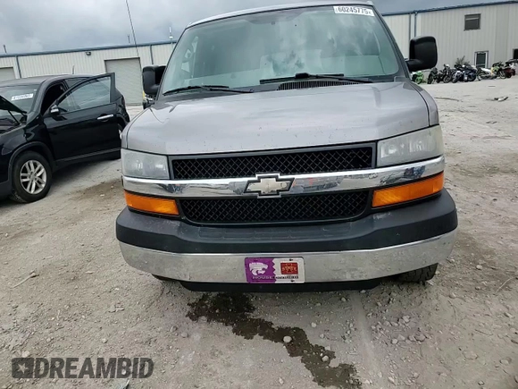 2007 Chevrolet Express Passenger with VIN 1GAHG39U771237121, listed as a Copart auction lot 60245775 with 187,005 mi miles and Salvage title. Bid and sale history available at DreamBid. Image 14.
