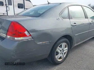 2007 Chevrolet Impala LS with VIN 2G1WB58K679232862, listed as a IAAI auction lot 42022328 with 230,917 mi miles and . Bid and sale history available at DreamBid. Image 6.