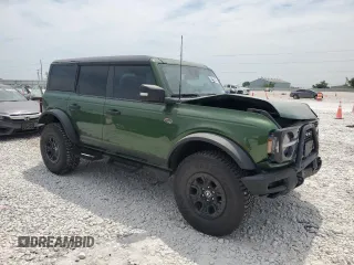 2024 Ford Bronco Wildtrak z VIN 1FMEE2BPXRLB03494, wystawiony jako Copart lot #53852225 z przebiegiem 5 166 mil mil oraz Szkoda całkowita • Salvage title. Historia ofert i sprzedaży dostępna na DreamBid. Obrazek 4.