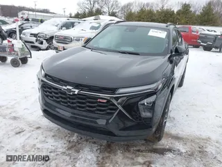 2025 Chevrolet Trax 2RS with VIN KL77LJEP7SC033660, listed as a IAAI auction lot 41607877 with 6,688 mi miles. Bid and sale history available at carsss.com. Image 2.