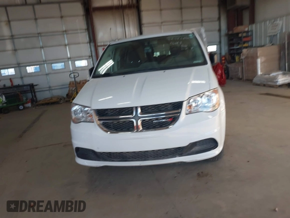 2017 Dodge Grand Caravan SE z VIN 2C4RDGBG6HR848612, wystawiony jako IAAI lot #38453498 z przebiegiem 56 964 mil mil oraz . Historia ofert i sprzedaży dostępna na DreamBid. Obrazek 12.