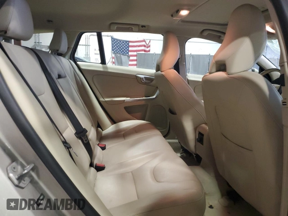 2015 Volvo V60 T5 Drive-E Premier with VIN YV140MEK7F1261304, listed as a Copart auction lot 81284994 with 124,505 mi miles and Salvage Title. Bid and sale history available at carsss.com. Image 10.