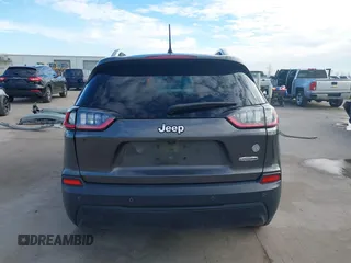 2020 Jeep Cherokee Latitude Plus with VIN 1C4PJLLB5LD639711, listed as a IAAI auction lot 41261752 with 35,609 mi miles. Bid and sale history available at carsss.com. Image 17.