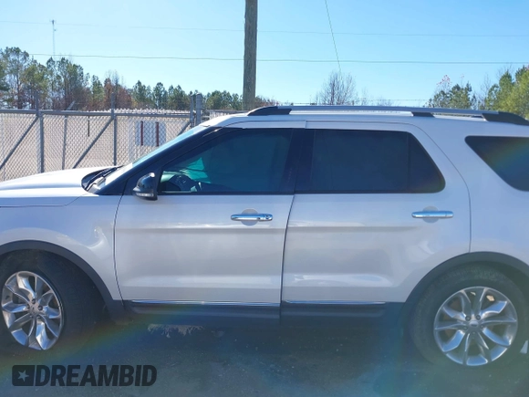 2013 Ford Explorer XLT z VIN 1FM5K7D81DGC57816, wystawiony jako IAAI lot #38258509 z przebiegiem 61 027 mil mil oraz . Historia ofert i sprzedaży dostępna na DreamBid. Obrazek 14.