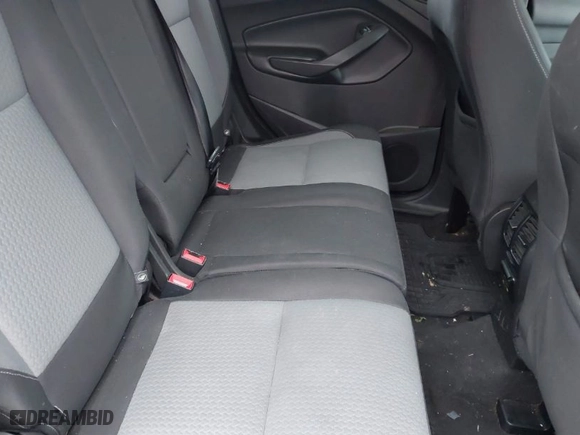 2017 Ford Escape SE with VIN 1FMCU0GD8HUE27467, listed as a IAAI auction lot 41185108 with 170,095 mi miles. Bid and sale history available at carsss.com. Image 8.