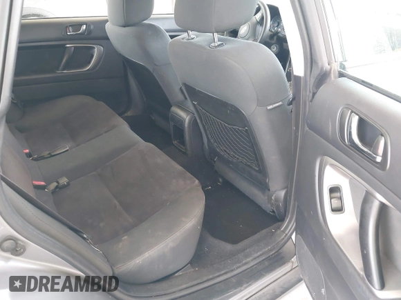 2008 Subaru Outback i z VIN 4S4BP61C887307253, wystawiony jako IAAI lot #42233533 z przebiegiem 116 651 mil mil oraz . Historia ofert i sprzedaży dostępna na DreamBid. Obrazek 8.
