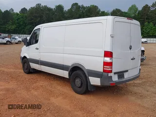 2016 Mercedes-Benz Sprinter Cargo with VIN WD3PE7DD5GP319654, listed as a IAAI auction lot 42169240 with 264,577 mi miles. Bid and sale history available at carsss.com. Image 3.
